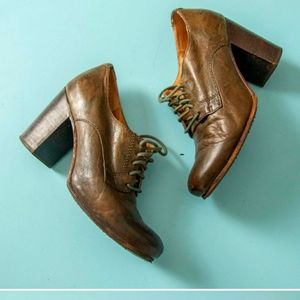 Frye Carson Green Leather Lace Block Heel Shoes